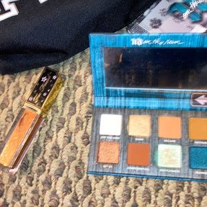 PINK makeup bag w/ high end makeup